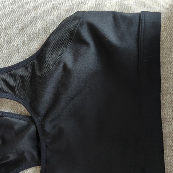 Large Moving Comfort Black Sports Bra Athletic Athleisure Wireless - Picture 5 of 15